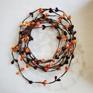 Fall / Autumn Orange / Burgundy / Red Pip Berry Garland 9 Feet – Home Décor